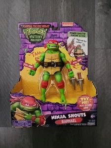 Teenage Mutant Ninja Turtles: Mutant Mayhem Raphael Ninja Shouts Figure 5.5in - Picture 1 of 3
