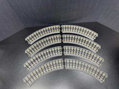 MTH RealTrax 40-1002 O-31 curve track | 8 sections | solid rail | EX cond - Image 1 of 4