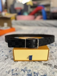 Louis Vuitton Damier Print 40mm Reversible Belt () / Size: 110cm - 44 - Picture 1 of 8
