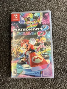 Mario Kart 8 Deluxe - Nintendo Switch - Cartuccia con Custodia - Spedizione Gratuita - Foto 1 di 3