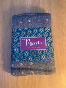 POM Peace Of Mind Womens Stars and Check Reversible Scarf Grey Multicoloured NEW - Picture 1 of 2