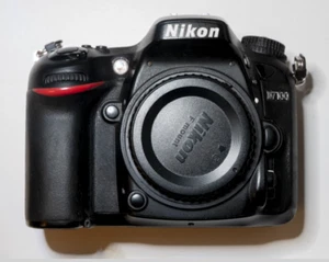 Nikon D7100 24.1 MP Digital SLR Video Camera Black Boîtier seul - Photo 1 sur 6