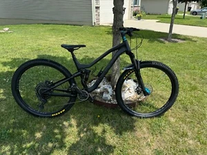 Vitus Escarpe Mountain Bike size Med - Picture 1 of 14