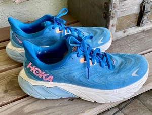 Hoka One One Arahi 6 Coastal Sky Blue Laufschuhe Sneaker 1123195 Damen 7 - Bild 1 von 6