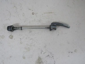 Shimano Ultegra Front Hub Skewer Quick Release - Picture 1 of 4