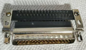 TE Connectivity 747497-4 D-Sub Plug Connector - Picture 1 of 3