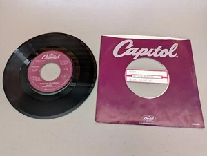 MISSING PERSONS WORDS / HELLO I LOVE YOU 45 RPM 7" RECORD Mint Condition CAPITOL - Picture 1 of 4