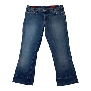 Blue 2 Capri Blue Denim Mid Rise Jeans Women's Size 31 Made in USA - Picture 1 of 14