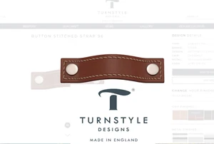 Turnstyle Designs CORREA COSIDA BOTÓN CASTAÑO Manija de gabinete 96mm U1187 - Imagen 1 de 15