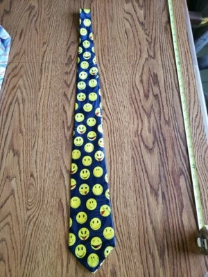 Corbata para hombre Designs By A. Rogers Smiley Face II Happy Faces en muy buena condición  Foto 1 de 4