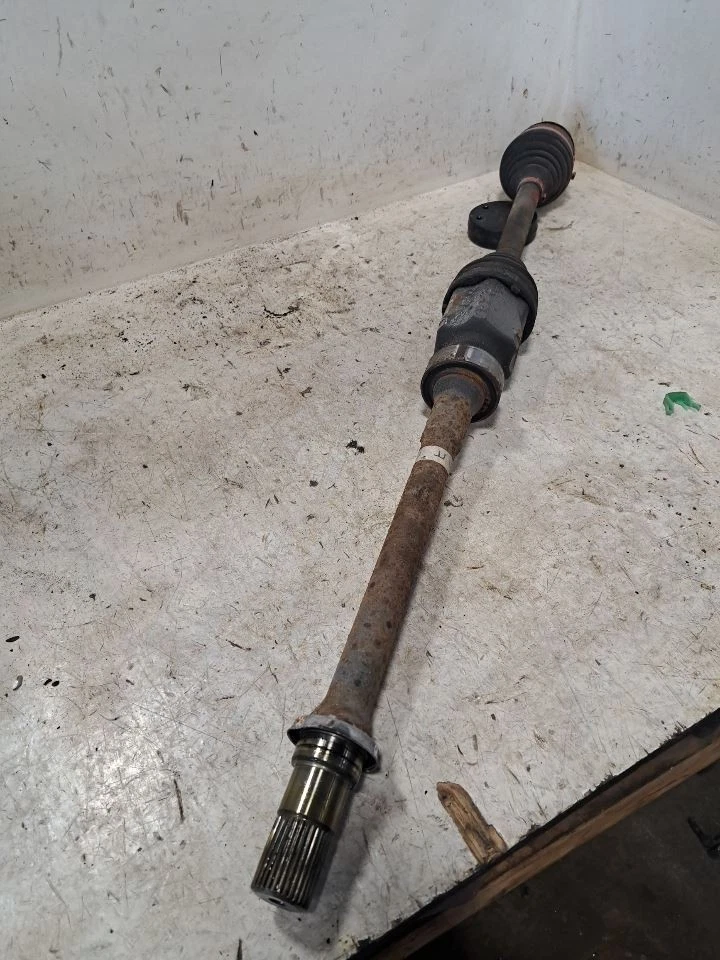 Eje lateral pasajero Rh/Cv eje C/V 2014 Mazda 6 Sku#4252420 Foto 1 de 4