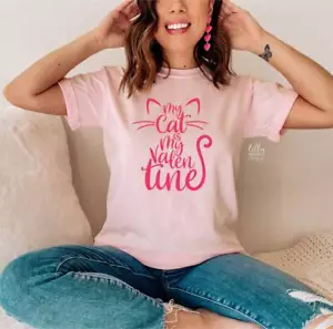 My Cat Is My Valentine T-Shirt, Valentine's Day T-Shirt, Cat Lover T-Shirt - Bild 1 von 5