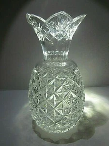 Waterford Crystal 8 1/4" Heavy Cut Pineapple Vase - Picture 1 of 3