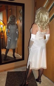 Sm 34 - 36 VinTage Full Slip White Silky Nylon Wide Lace Hem & Vtg Chiffon Scarf - Picture 1 of 8