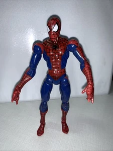Figura de acción posable Toy Biz Marvel Legends Urban Legends Spider-Man 2003 6" - Imagen 1 de 7