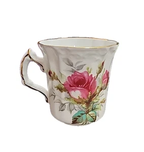 Fine Bone China Teetasse / Grandmothers Rose von Hammersley / England - Bild 1 von 3