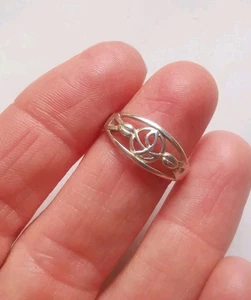 CARRICK Sterling Silver Mackintosh Ring, Size L. R8M - Picture 1 of 3