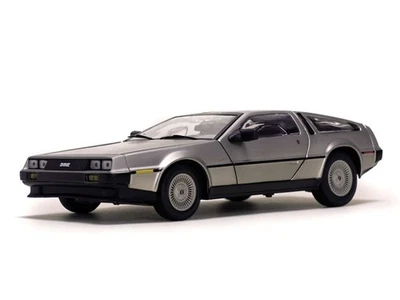 SUN STAR 2701 1:18 1981 De Lorean DMC 12 Coupe - Image 1 of 4