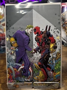 MARVEL DC DEADPOOL BATMAN 1 PATRICK GLEASON 616 Virgin Variant C LTD 1000 - Picture 1 of 2