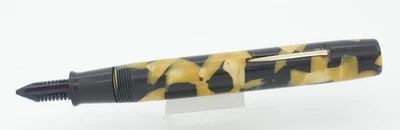 Sheaffer Lifetime Oversize Pearl & Black Fountain Pen Body - Part - Image 1 of 2