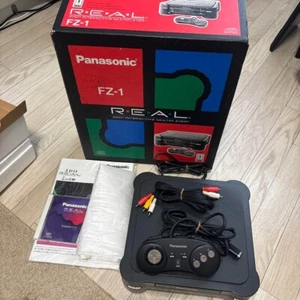 3DO REAL FZ-1 Panasonic 3DO - Picture 1 of 2