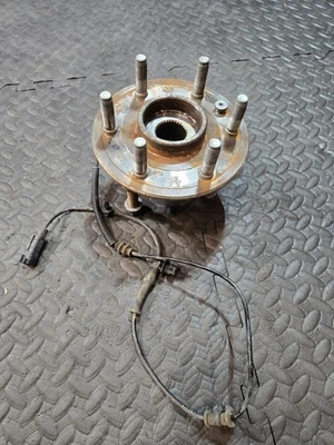 ⭐️19-24 Dodge Ram 1500 4x4 Conjunto de buje y cojinete de rueda delantera y pernos OEM Foto 1 de 4