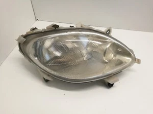 Smart ForTwo 450 Coupe Vorfacelift Scheinwerfer rechts 0301088302 - Bild 1 von 8
