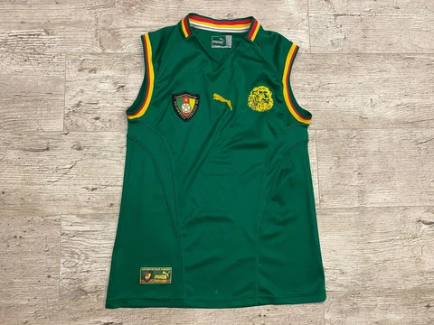 Cameroon National Team 2002/2003 Home FOOTBALL SHIRT SOCCER Puma Cover
