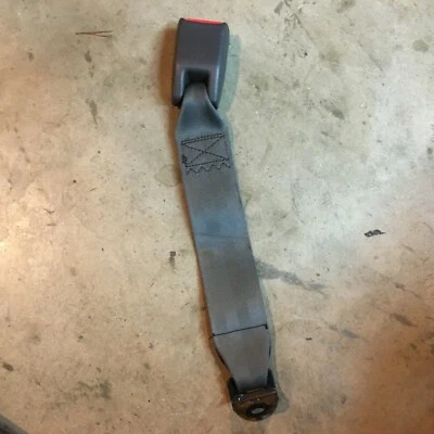 92 93 94 1992 MITSUBISHI EXPO WAGON TERCERA FILA CINTURÓN DE SEGURIDAD HEBILLA GRIS DERECHA O IZQUIERDA Foto 1 de 4