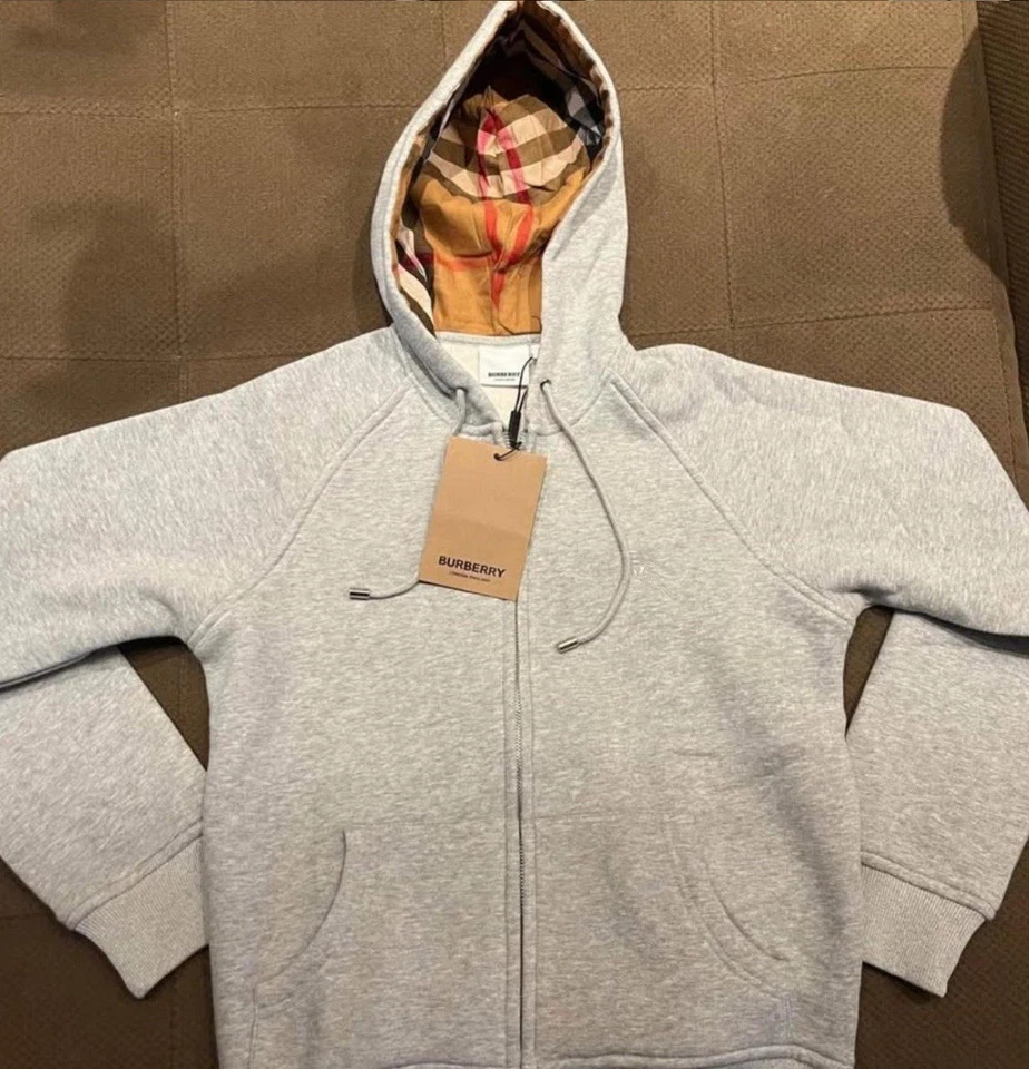 博柏利连帽衫标志连帽衫 M 码状况良好 S 码 — 第 1/4 张图片