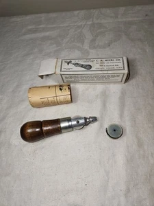 Vintage C. A. Myers Co. Famous Lock Stitch Sewing Awl in Box with Instructions - Picture 1 of 5