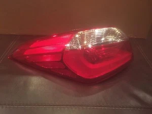Luz trasera izquierda KIA FORTE 2014 2015 OEM ¡BONITA! - Imagen 1 de 4