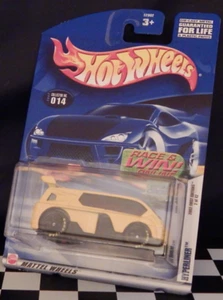 Hyperliner Van Removable Body Hot Wheels 2002-014 First Editions Retired 2013 - Bild 1 von 4