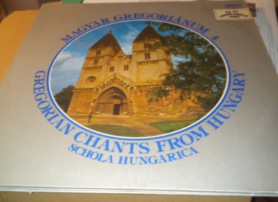 Schola Hungarica Magyar Gregoriánum LOT(6) 2-6 + Christmas Melodies Greg. Chants - Image 1 of 4