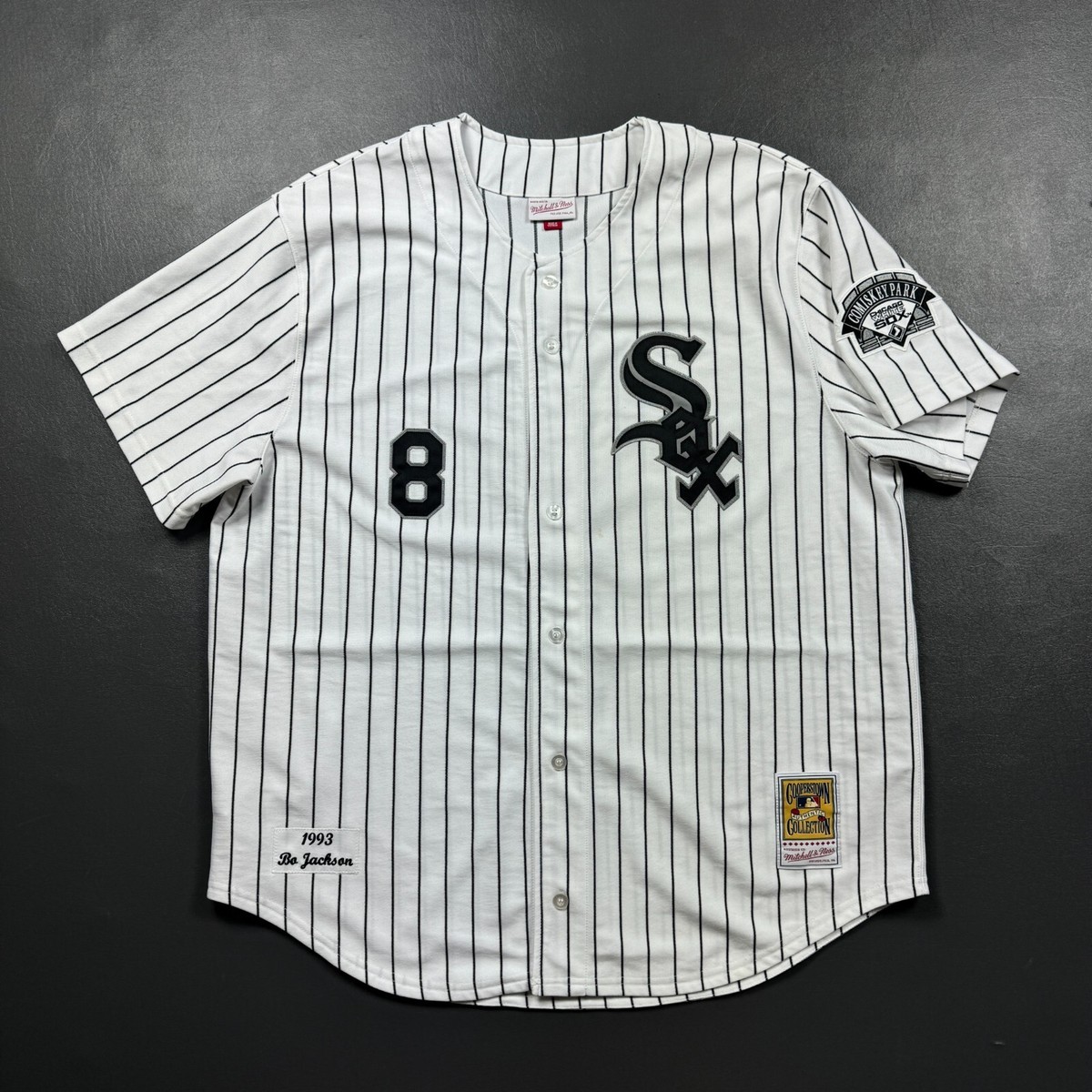 mitchell&ness Chicago White Soxスタジャン　S mens-mitchell-and-ness-frank-