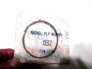 Vintage Gibson Guitar Strings Nickel Ply Wound .032 .018 Core String N/O Stock - Picture 1 of 3