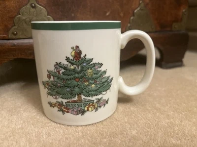 Spode Christmas Tree Mug Vintage Decoration Tea Coffee Cup - Image 1 of 4