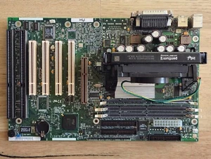 Intel SE440BX 440BX Slot 1 Motherboard w/ Pentium II 266 & 128MB RAM - Picture 1 of 6