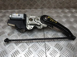 12-18 MITSUBISHI OUTLANDER MK3 REAR ELECTRIC POWER TAILGATE MOTOR 5813A119 6 MTH - Picture 1 of 9