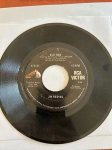 45 rpm vinyl, Jim Reeves, Old Tige/Distant drums - Picture 1 of 2