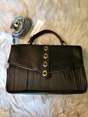 NWT BCBGeneration Dylan Messenger Bag Purse Tote Handbag Black Fringe BCBG - Imagem 1 de 4