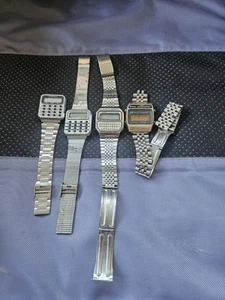 Lotto Orologi Calcolatrice Vintage Seiko,Pulsar,Micronta Non Funzionanti Ricambi O Riparazione #8 - Foto 1 di 15
