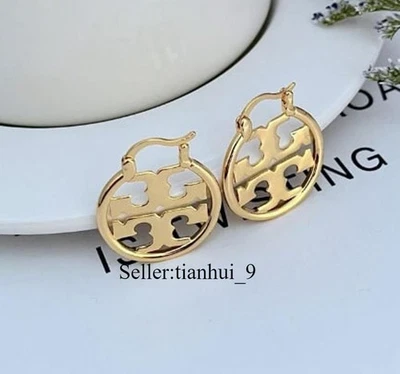 ¡Nuevo! Pendientes de círculo pequeño chapados en oro Tory con bolsa de joyería Tamaño: 2,9 * 2,5 cm Foto 1 de 2