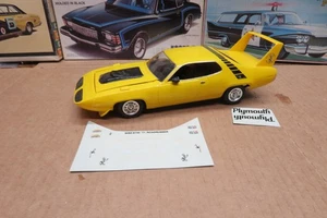 ORIGINAL 1/25 MPC 1971 PLYMOUTH ROADRUNNER BUILT MODEL - Picture 1 of 7