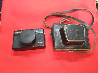 Soviet vintage ussr camera FED-50 lens Industar-81 2,8/38 - Image 1 of 4