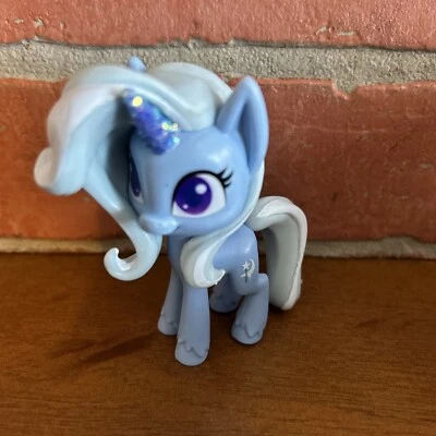My Little Pony Trixie Lulamoon mini boneco brinquedo topo de bolo unicórnio brilho glitter - Imagem 1 de 4