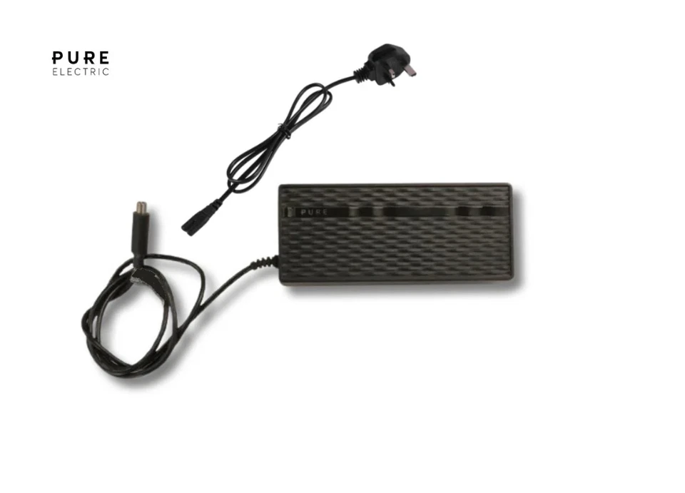 Pure Advance & Pure Air³ Elektroroller Batterieladegerät hochwertig UK LAGER
