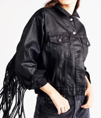 Wrangler x Fender 吉他流苏摇滚夹克纪念品自由人尺寸 M — 第 1/4 张图片