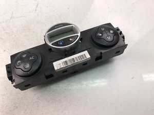 SE2917 RENAULT Climate Control Unit 8200501465 - Picture 1 of 4