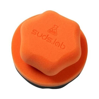  Aplicador de brillo de neumáticos TS - Aplicador de espuma reutilizable para tratamientos de neumáticos - Uso  Foto 1 de 4